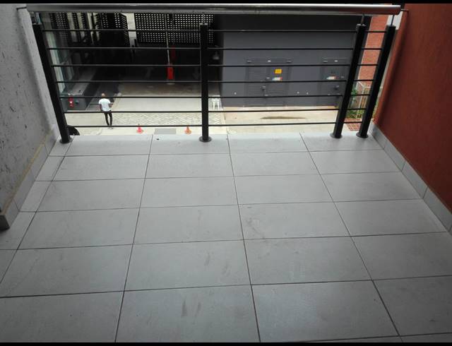 2 BEDROOM APARTMENT FOR SALE IN UMHLANGA RIDGE